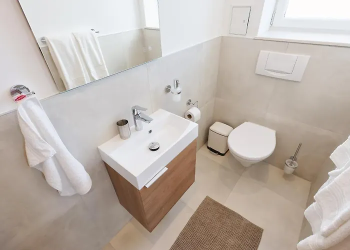 Appartement R A M L J A K - 