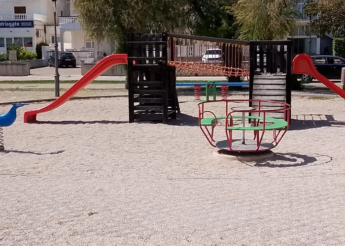 公寓 R A M L J A K - 